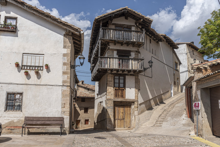 Teruel - Peñarroya de Tastavins 07.jpg